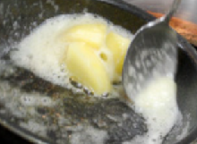 1/2個(約100g)のじゃがいも
