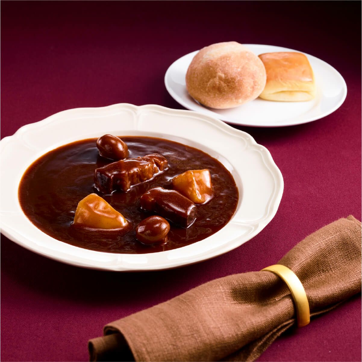 濃厚ビーフシチューのシズル画像